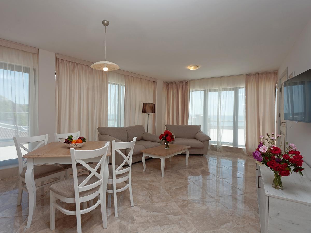 Antik Apartments Balçık Dış mekan fotoğraf